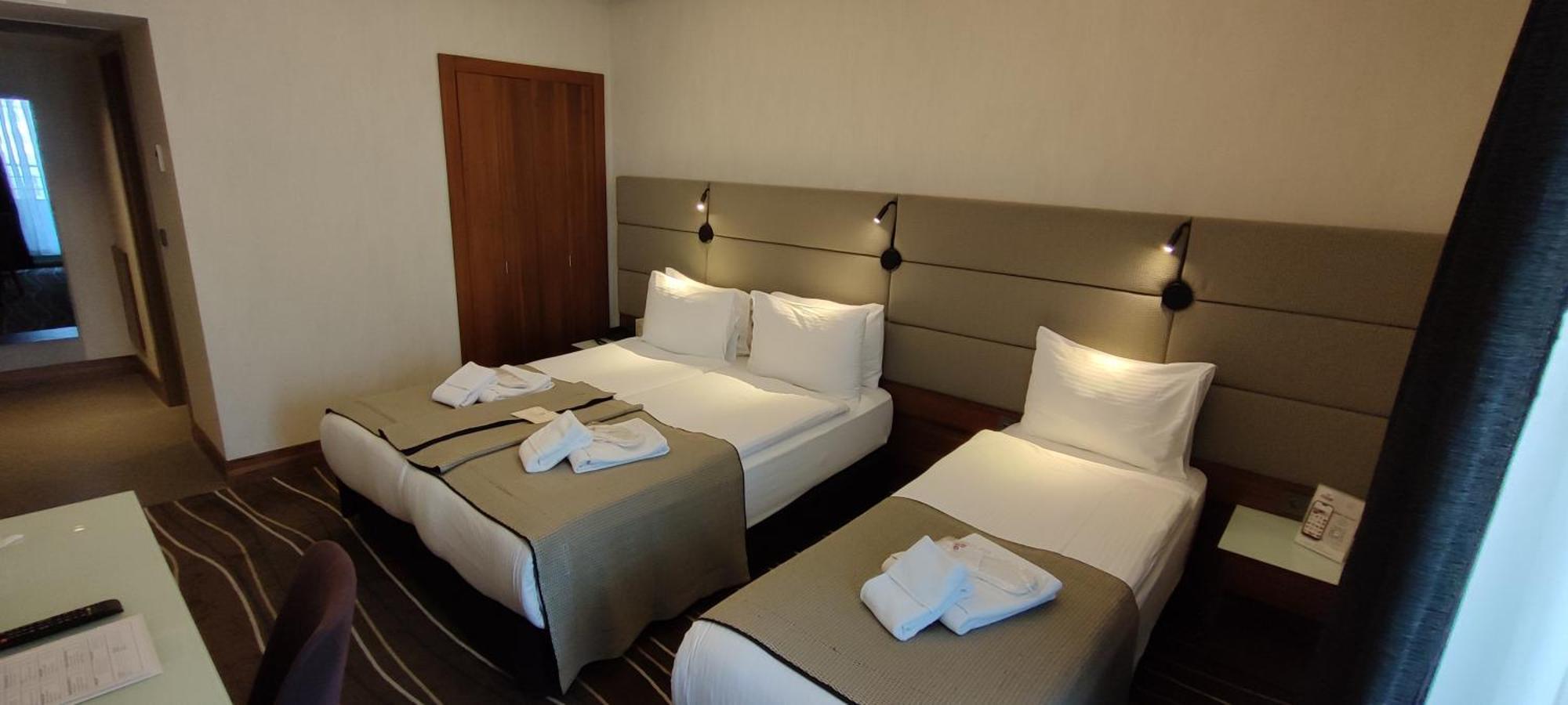 Cihangir Hotel Bosphorus Istanbul Exterior photo