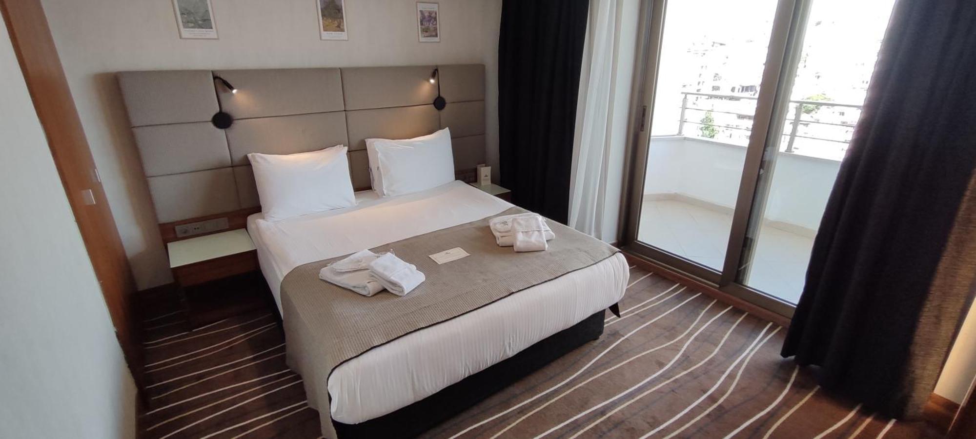 Cihangir Hotel Bosphorus Istanbul Exterior photo