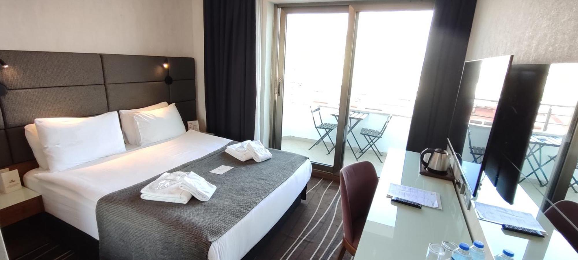 Cihangir Hotel Bosphorus Istanbul Exterior photo