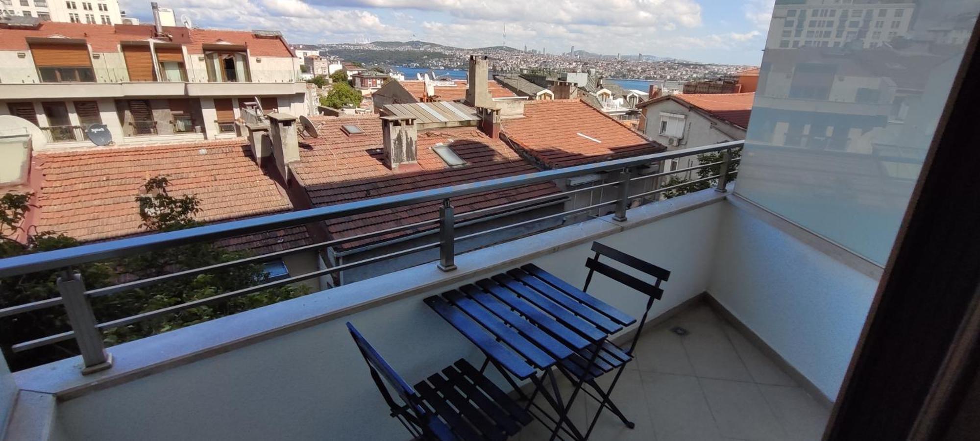 Cihangir Hotel Bosphorus Istanbul Exterior photo