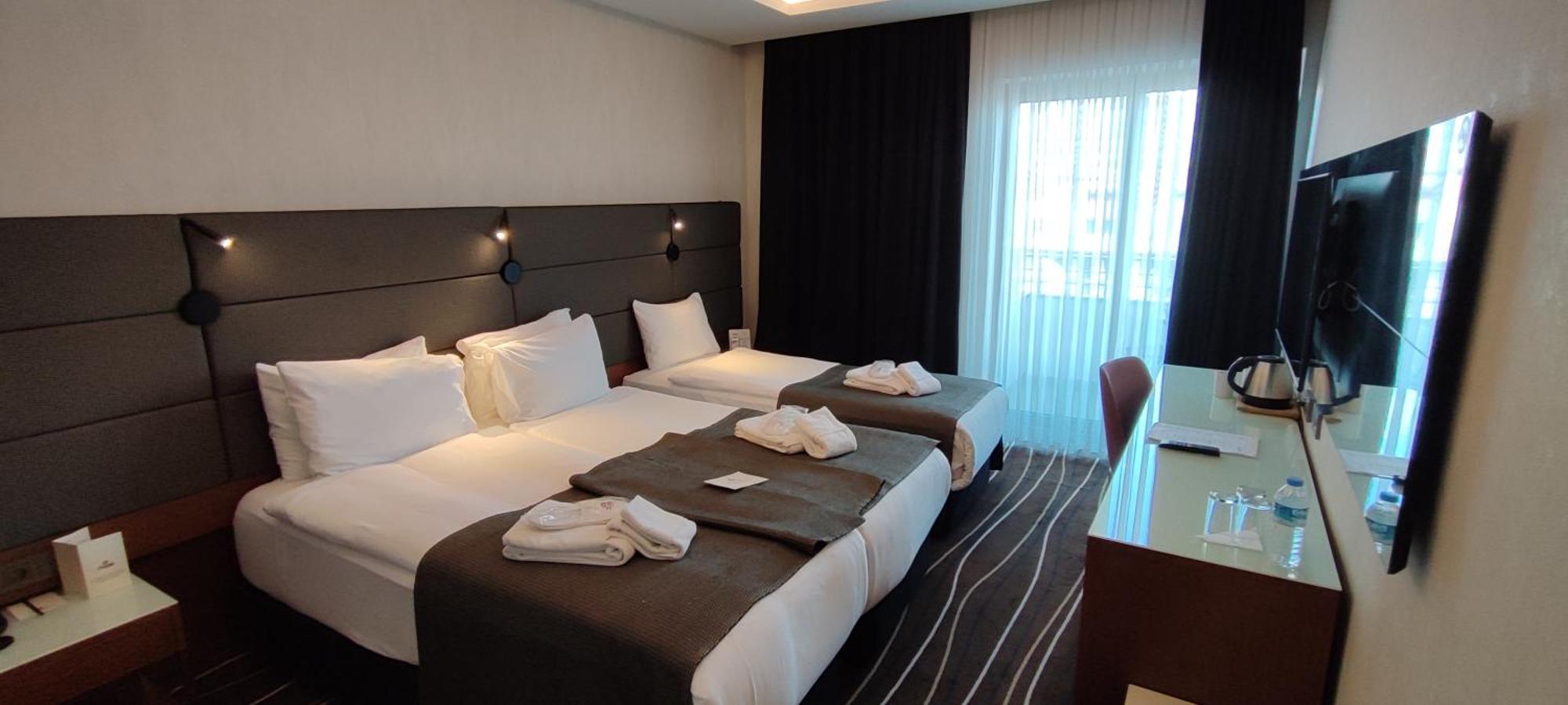 Cihangir Hotel Bosphorus Istanbul Exterior photo