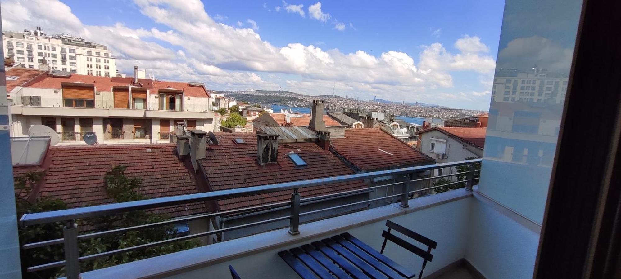 Cihangir Hotel Bosphorus Istanbul Exterior photo