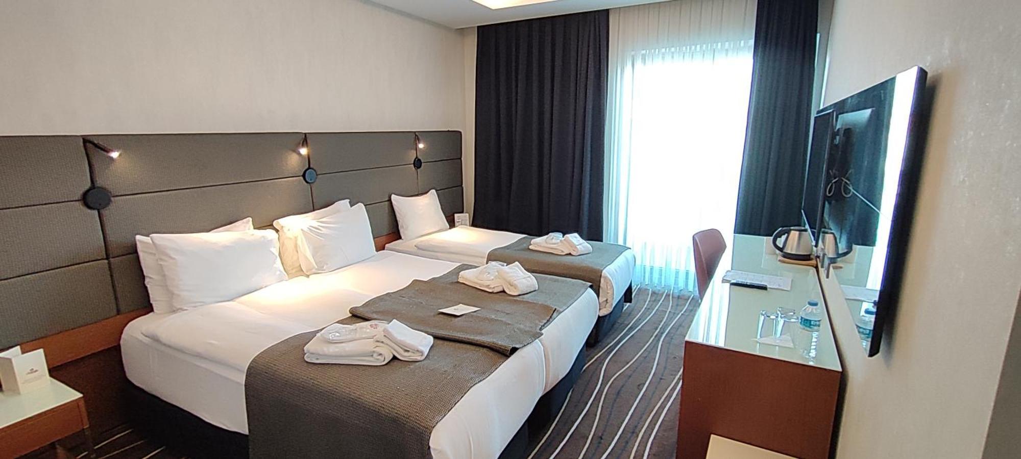 Cihangir Hotel Bosphorus Istanbul Exterior photo