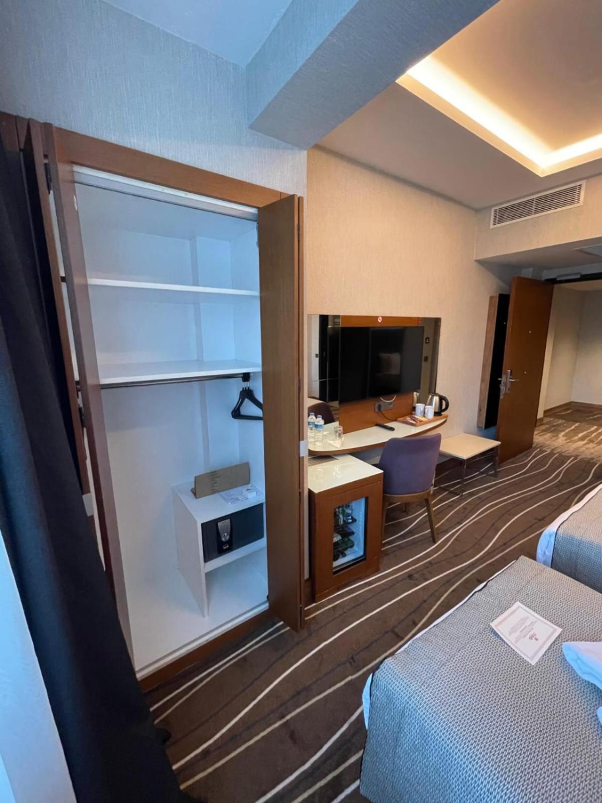Cihangir Hotel Bosphorus Istanbul Exterior photo